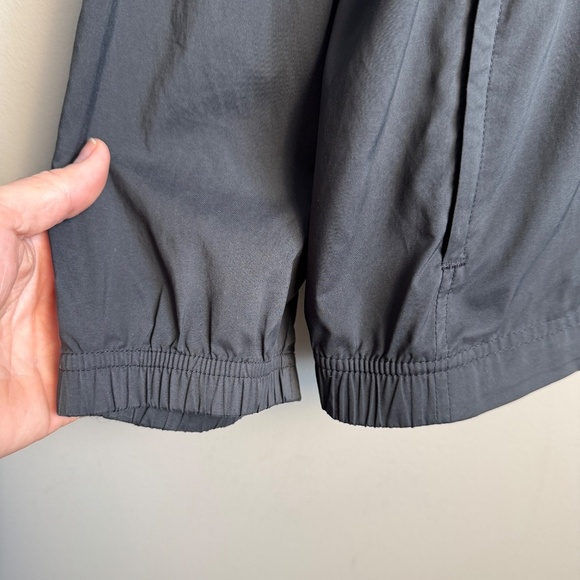 Adidas Men's Outdoor Long Sleeve Pullover Windbreaker Golf Jacket Black Large - Picture 2 of 16